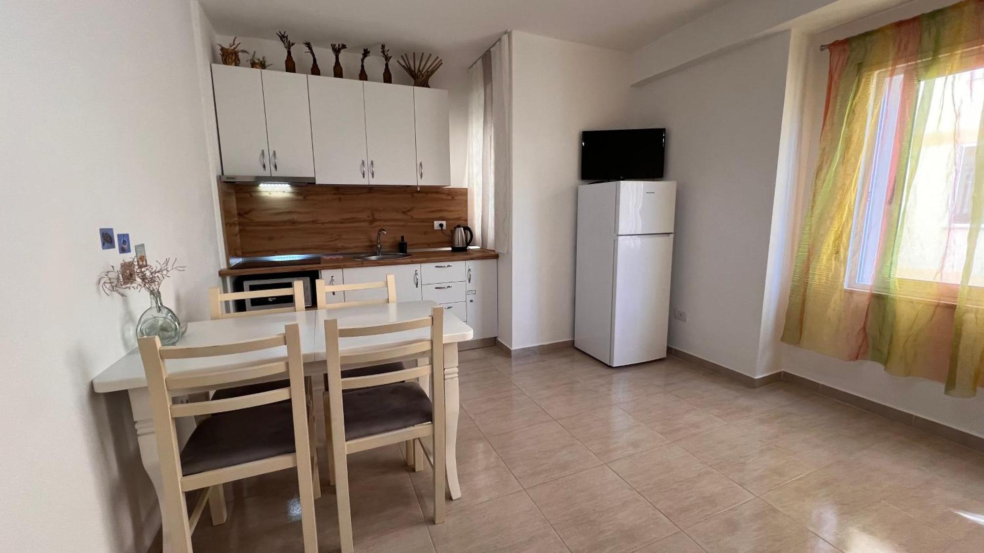 Mire Apartment Durrës 外观 照片