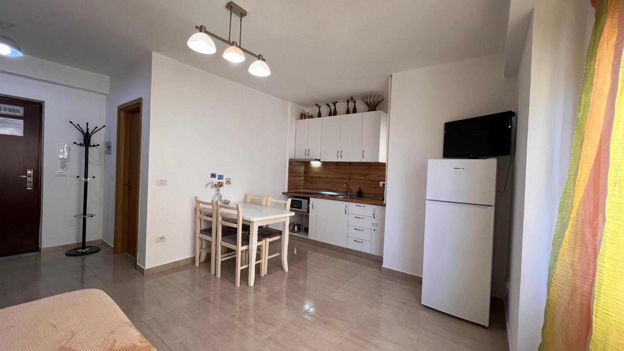 Mire Apartment Durrës 外观 照片